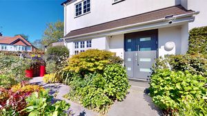front door- click for photo gallery